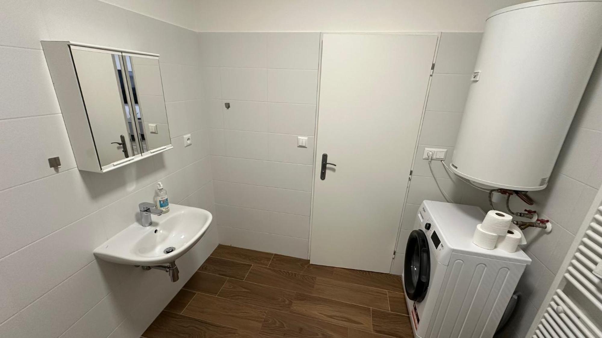 2 Room Apartment With Balcony Liptovský Mikuláš Extérieur photo